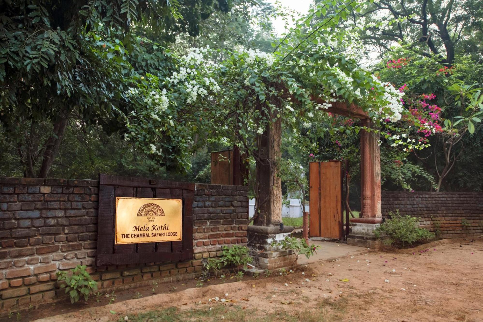 Mela Kothi - The Chambal Safari Lodge Bāh المظهر الخارجي الصورة